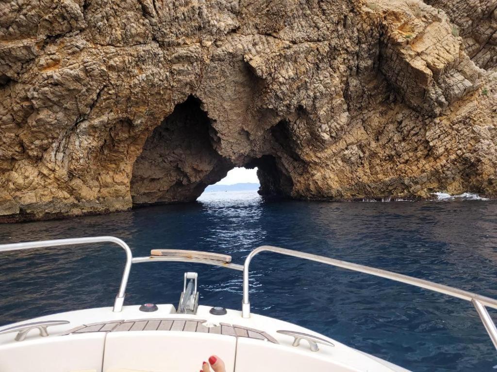 Apartamento Cala Montgo Ля Эскала Экстерьер фото
