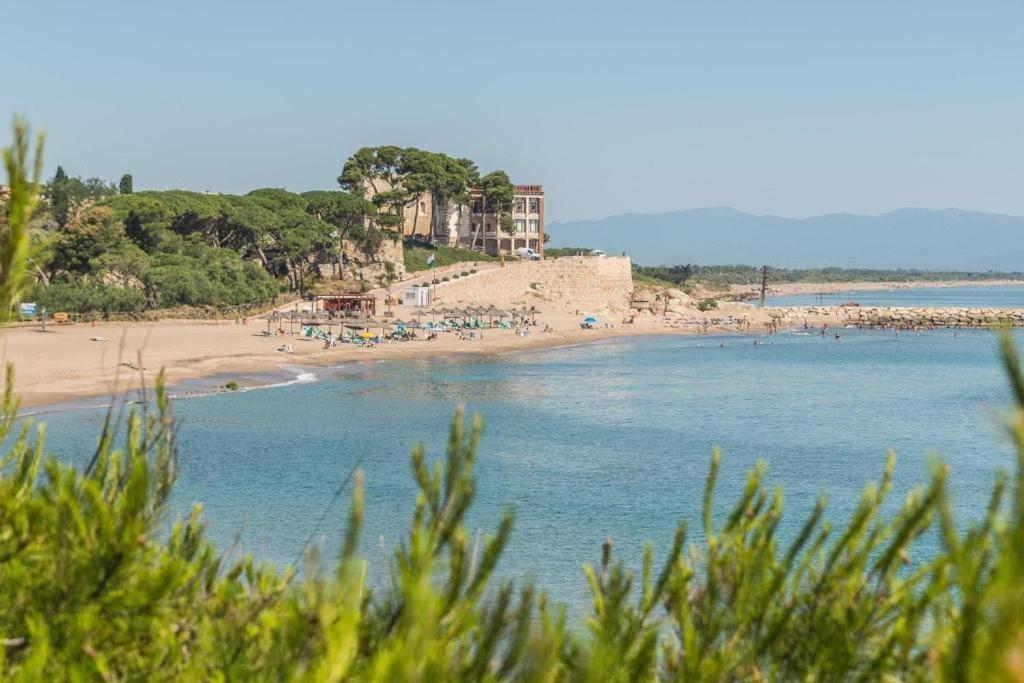 Apartamento Cala Montgo Ля Эскала Экстерьер фото